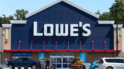 lowes on the strip